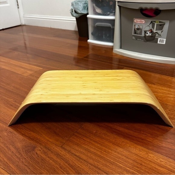 Bamboo Laptop & Desktop Raise Stand - Picture 3 of 13